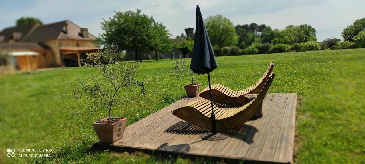 Britavit Bed & Breakfast Saint-Avit-Sénieur Eksteriør bilde